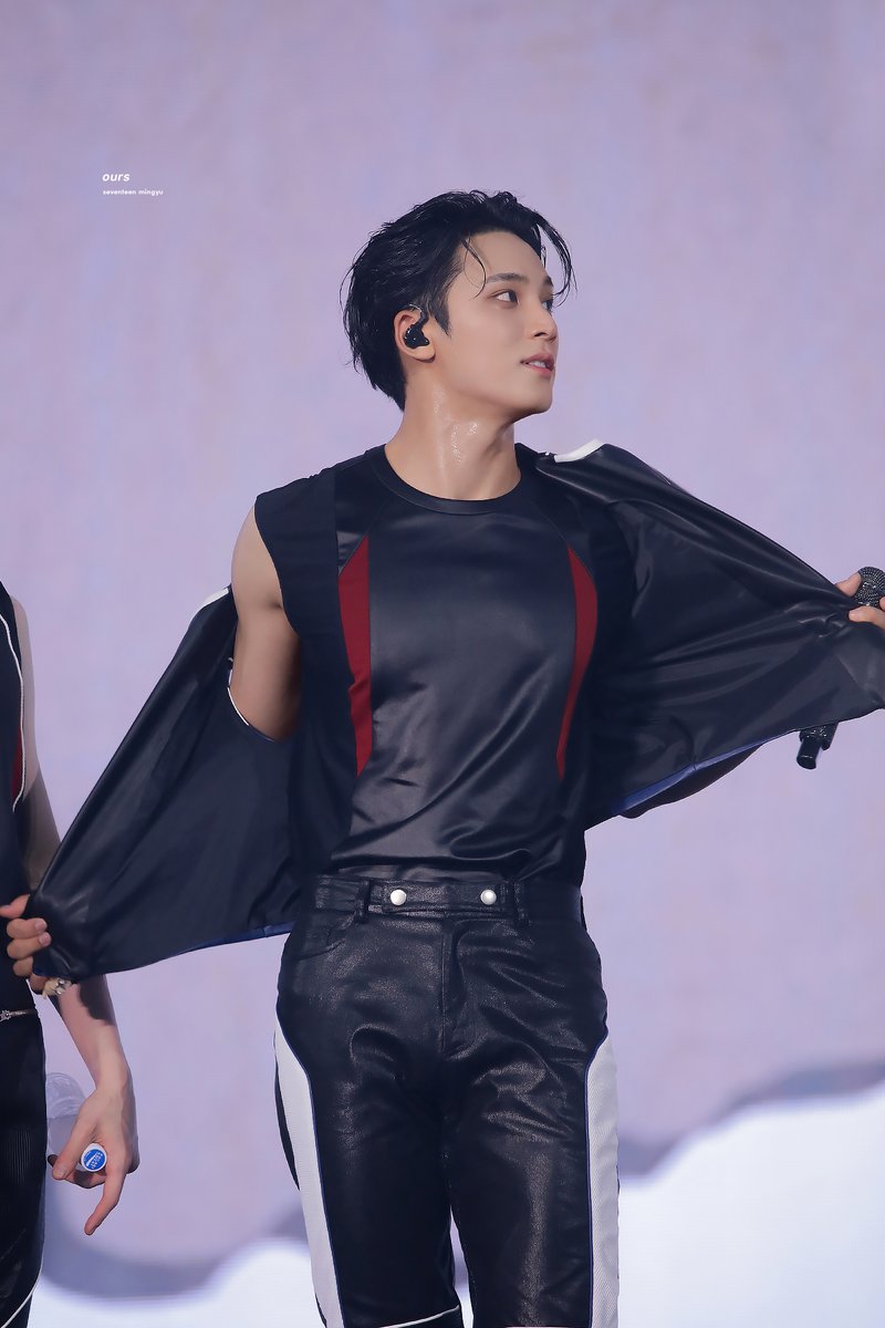 oursmingyu's tweet photo. 230722 FOLLOW #세븐틴 #민규 #MINGYU #ミンギュ #金珉奎 https://t.co/1ZuCDHUJGX