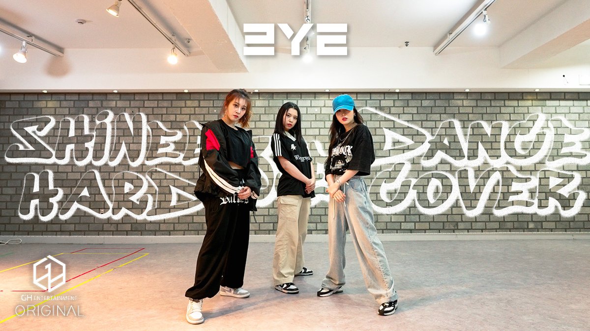 3ye_official's tweet photo. 3YE(써드아이) | SHINee(샤이니) - HARD | Dance Cover

🔗 https://t.co/VzM1kLItrg

#3YE #YUJI #YURIM #Haeun
#Cover #Dancecover #SHINee #HARD #SHINee_HARD
#써드아이 #유지 #유림 #하은
#커버 #샤이니 #샤이니하드 https://t.co/AIfLxqlFS8