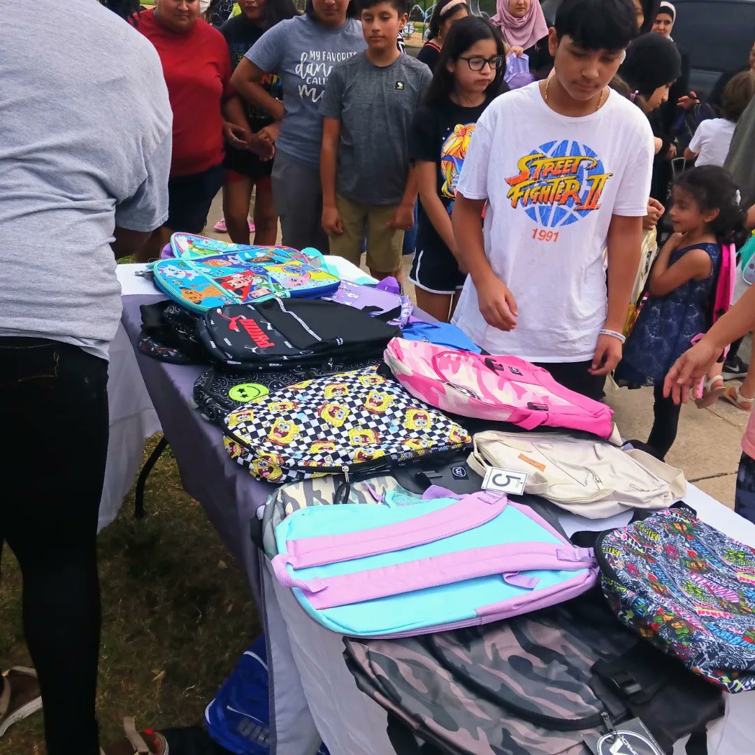 BooksByAmberATX's tweet photo. Backpack Giveaway was a success! Had a line of people before we even arrived and ran our of backpacks within the first 10 minutes! https://t.co/dsMJCgiCWT