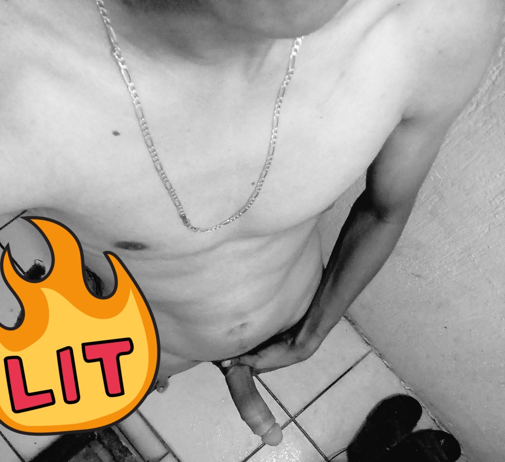 chacalon19cm_'s tweet photo. Buenas nochesss✌️🔥🔥🔥 https://t.co/oAhKxvLnY2