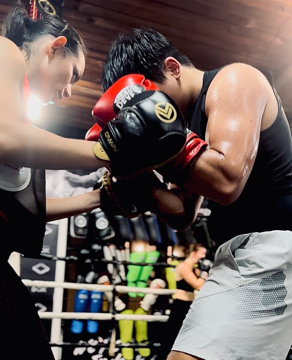 You're the spotlight in which you perform and the shadows where you practice. 🥊

#boxing #fightcamp #champcamp #babyhulk #amateurboxing #fighterlife