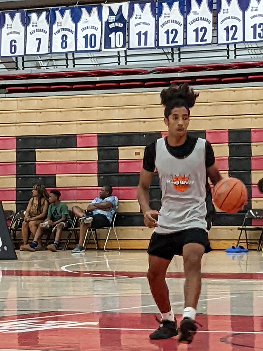 chick gillespie (@chickg3) on Twitter photo Tuesday Eye-Catchers <a href="/TheHoopGroup/">Hoop Group</a> Future All American Camp Team 5 (White)- 6'2" '26 Kingston McKoy (p-bottom r) (Berks Catholic, PA), 6'4" '27 Avery Lynch (p) (St. Rose, NJ) & 6'2" '27 Masen Price (p-highlighter shoes) (St. Elizabeth, DE). Tuesday Eye-Catchers <a href="/TheHoopGroup/">Hoop Group</a> Future All American Camp Team 5 (White)- 6'2" '26 Kingston McKoy (p-bottom r) (Berks Catholic, PA), 6'4" '27 Avery Lynch (p) (St. Rose, NJ) & 6'2" '27 Masen Price (p-highlighter shoes) (St. Elizabeth, DE).