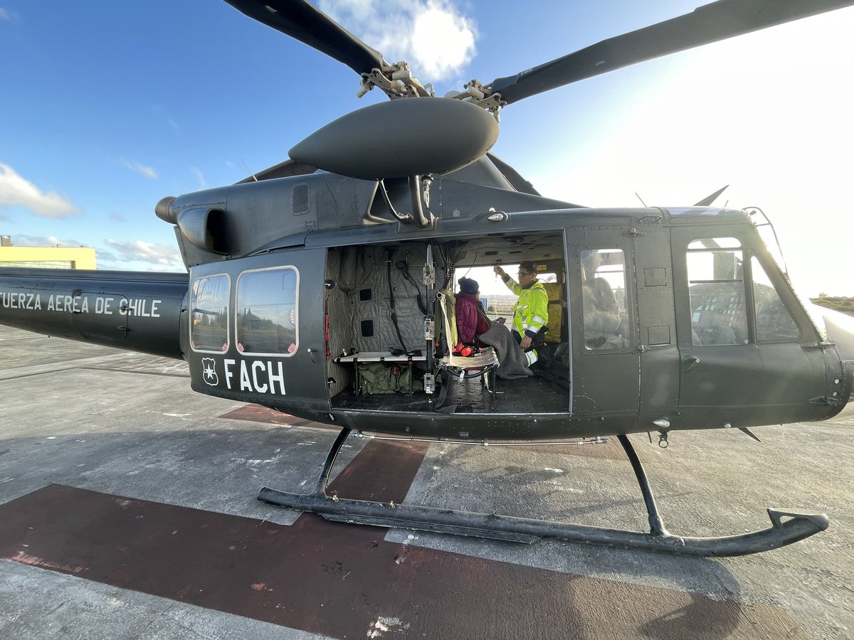 SAMU_AfusarPM's tweet photo. juntos.

Con respeto y solidaridad

AFUSAR 

#AFUSAR #FACH #Chile #evacuaciones #SAMU #Puertomontt #Osorno #Ambulancias https://t.co/hok3kG78df