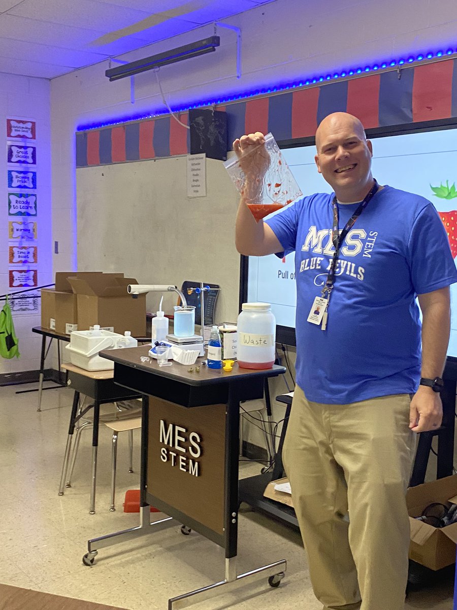 MEStem had a strong start today in 5th grade. Mr. Cooper introduced the 1st unit in Sci (genetics/heredity) by having his Ss extract the DNA of strawberries by crushing them, mixing with a washing solution, then isolating the DNA by floating it using principles of buoyancy. Wow!