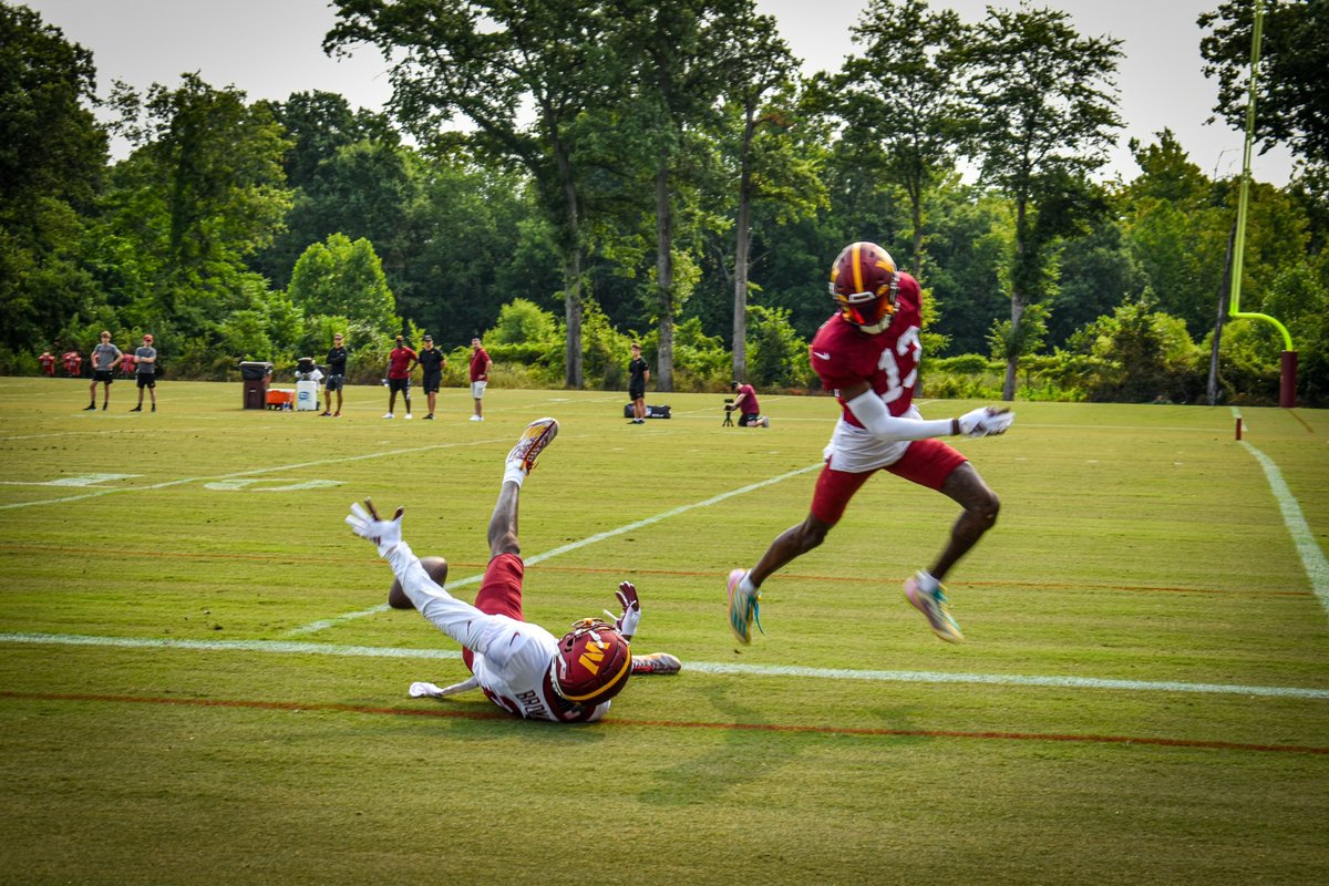 BigZC8's tweet photo. Some flicks from todays camp #HTTC #NFL #photograghy 
@Commanders https://t.co/opNNeT2MyB