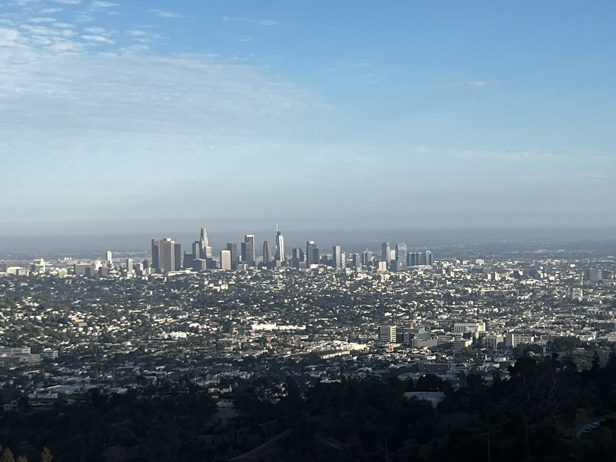 RealtorRogee's tweet photo. I can never get enough of Los Angeles. View from Griffith Park Trails - 8/1/23 https://t.co/MFJQ3xD1H8