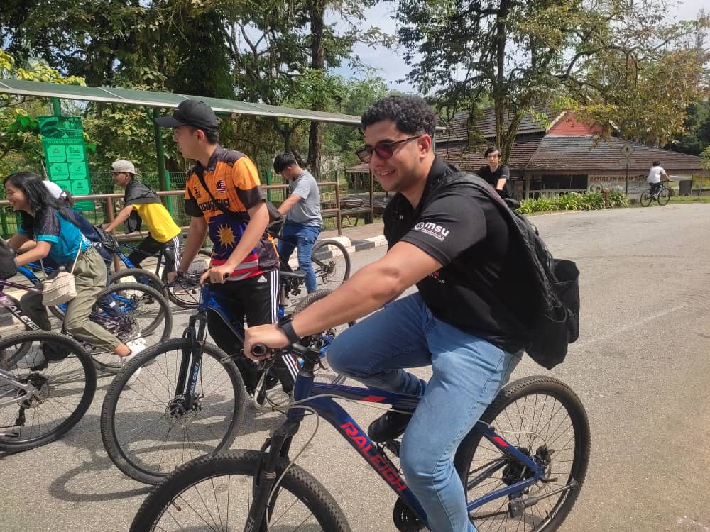 Education meets adventure at Taman Botani Negara, Shah Alam! Our Bachelor in Hospitality and Tourism Management students are loving the Recreation Park Visit and Cycling Activity, creating unforgettable memories! #msumalaysia #msumalaysiashca