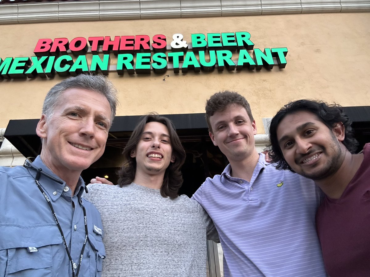barrylindler's tweet photo. What a great night with these DFXC superstars catching up! Jackson Jordan, Ken Vowles, and Amman Dossaji. Already looking forward to the next one! Time spent with others is invaluable! From DF classes of ‘17 and ‘18! #dfhsSTEM #dfhsXC https://t.co/3CUiqd76zW