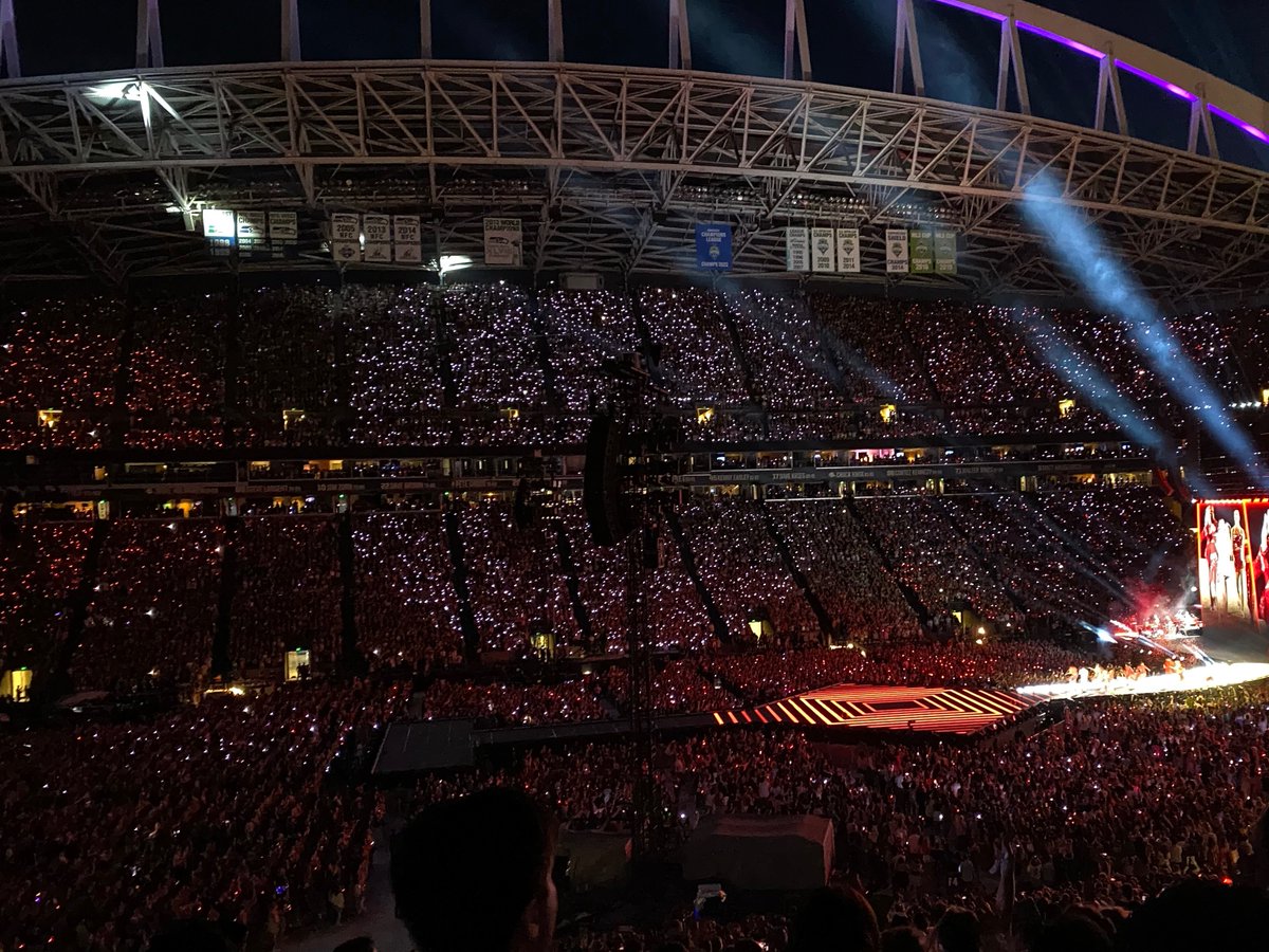 Robin Stewart tweet media