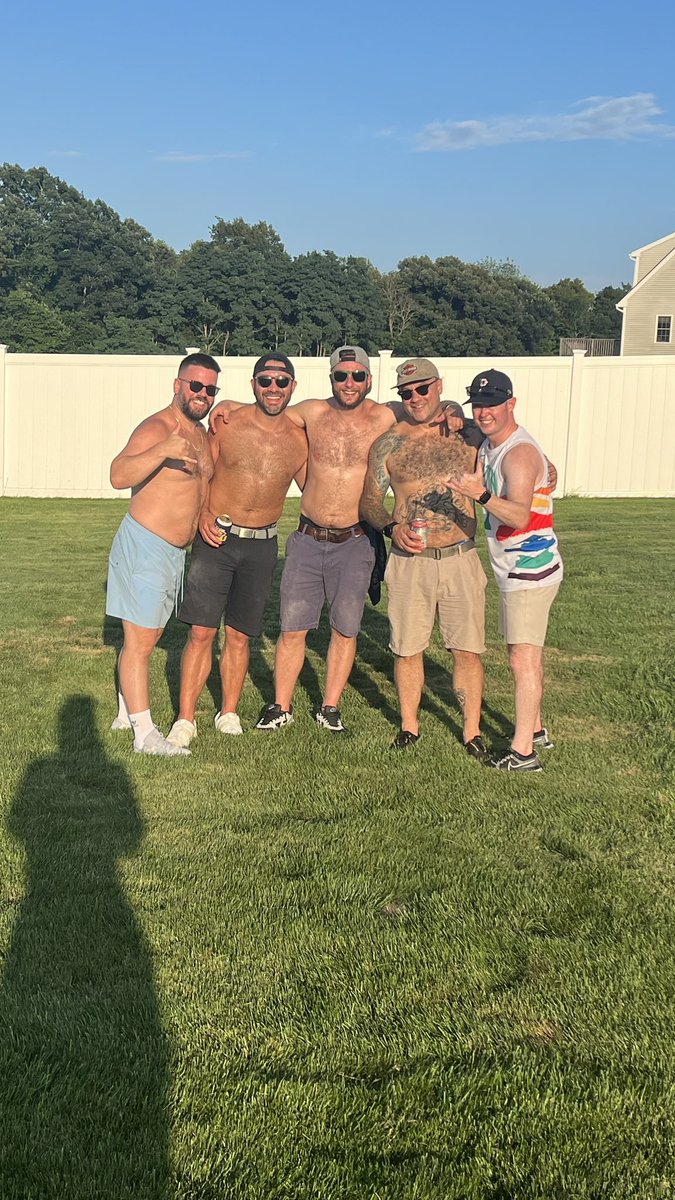 Evan Bacheller tweet media