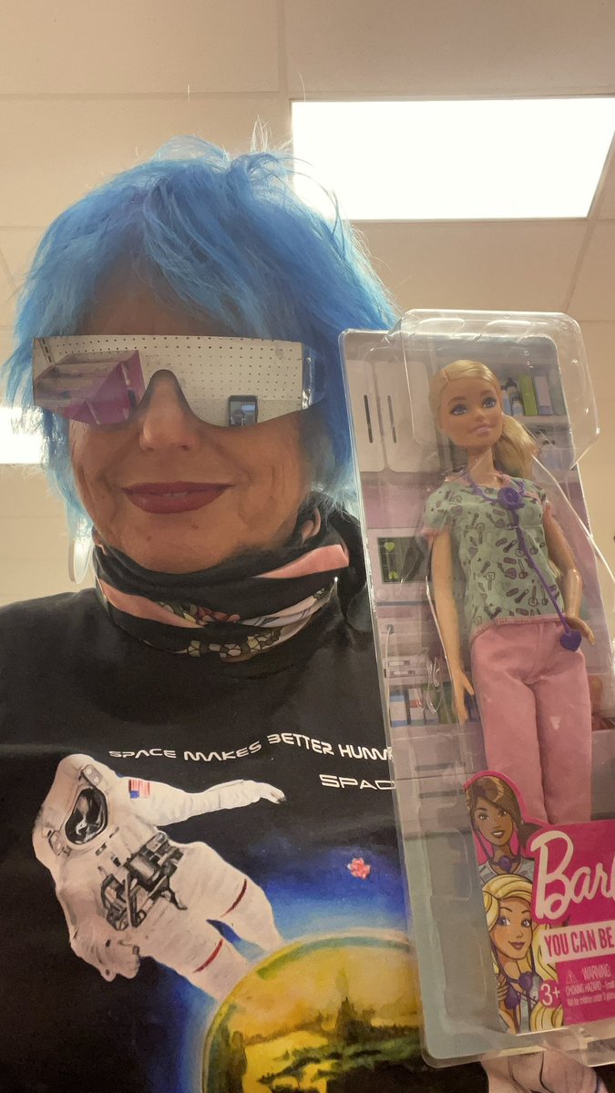 LadyRocketSpace's tweet image. Being @LadyRocketSpace - from meeting with Omega, the first watch on #TheMoon,to #LaPrairie cosmetic I might invite in Space.. @Tesla NFTs on @spaceibles,my @Barbie I plan to send in Space…

Space as the most untapped, empowering resource for Humanity. Till now difficult or