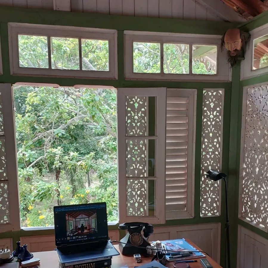 ShehanKaru's tweet photo. Wonderful to be back in Kuru, where Seven Moons was written. Two hornbills &amp; a rock squirrel dropped by for a gossip. Began writing stories about insects, old ladies &amp; advertising.

Also, swipe to meet Palitha, he came up with the ending for Seven Moons and has lots of new ideas. https://t.co/12a1nO3ZoB