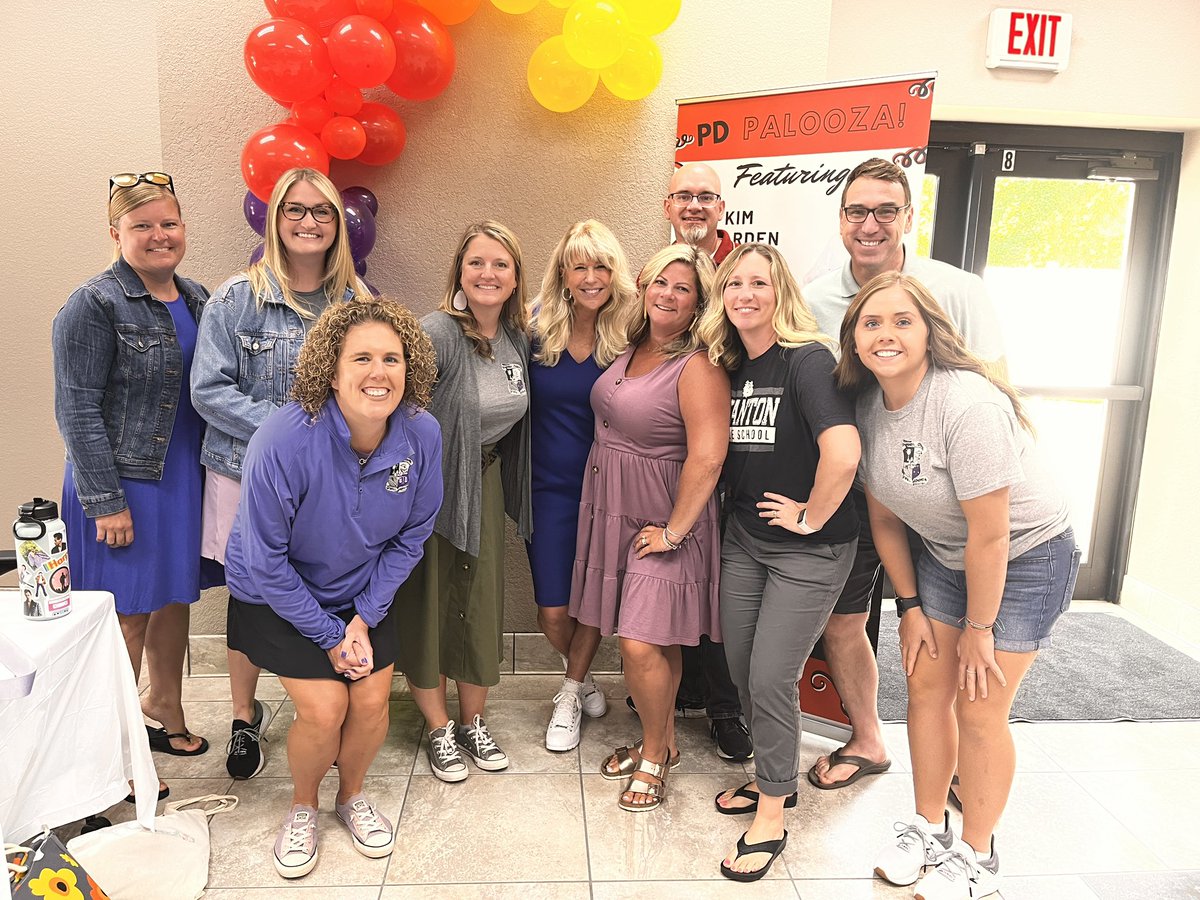 letch116's tweet photo. That’s right folks your amazing SMS teachers were back and hard at work at the @NWOESC PD PALOOZA! And look who it is our favorite @kimbearden - thanks for a great start to our upcoming school year. https://t.co/O2WsWptv9g