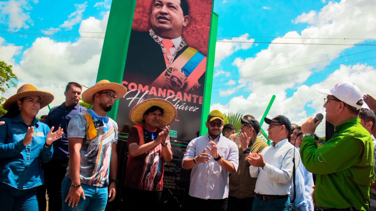 Evo Morales en Cúa: Hugo Chávez llegó para iniciar la liberación latinoamericana goo.su/lahUUl #VTVEsNuestroPana