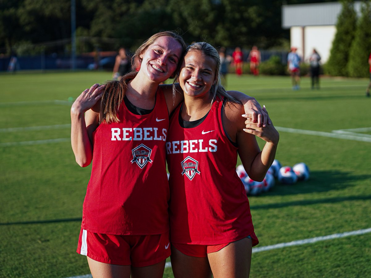 OleMissSoccer's tweet photo. All smiles for day one 🤩 https://t.co/1MHtHjvDCw