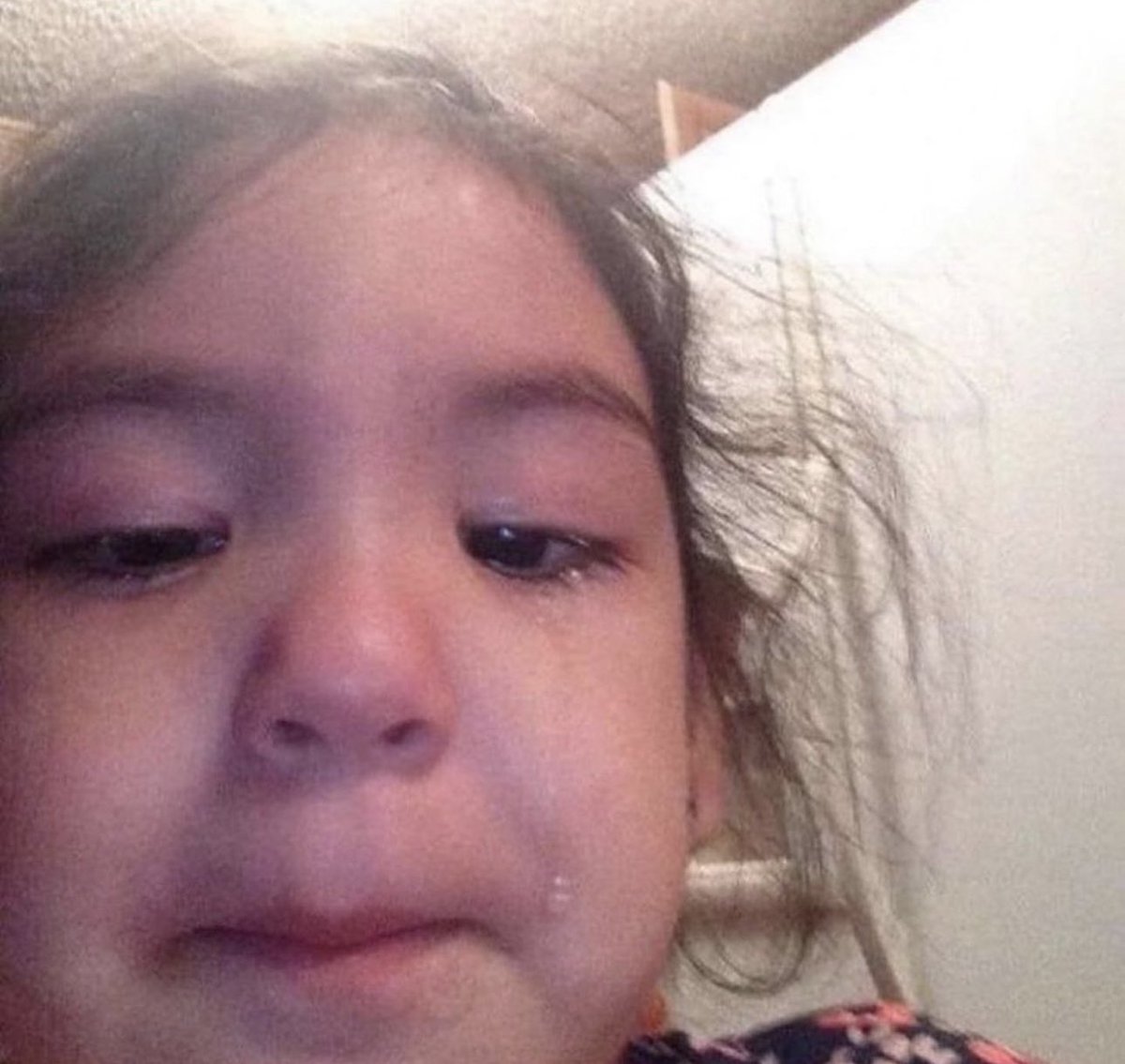 everyone:“happy national gf day” 
me: