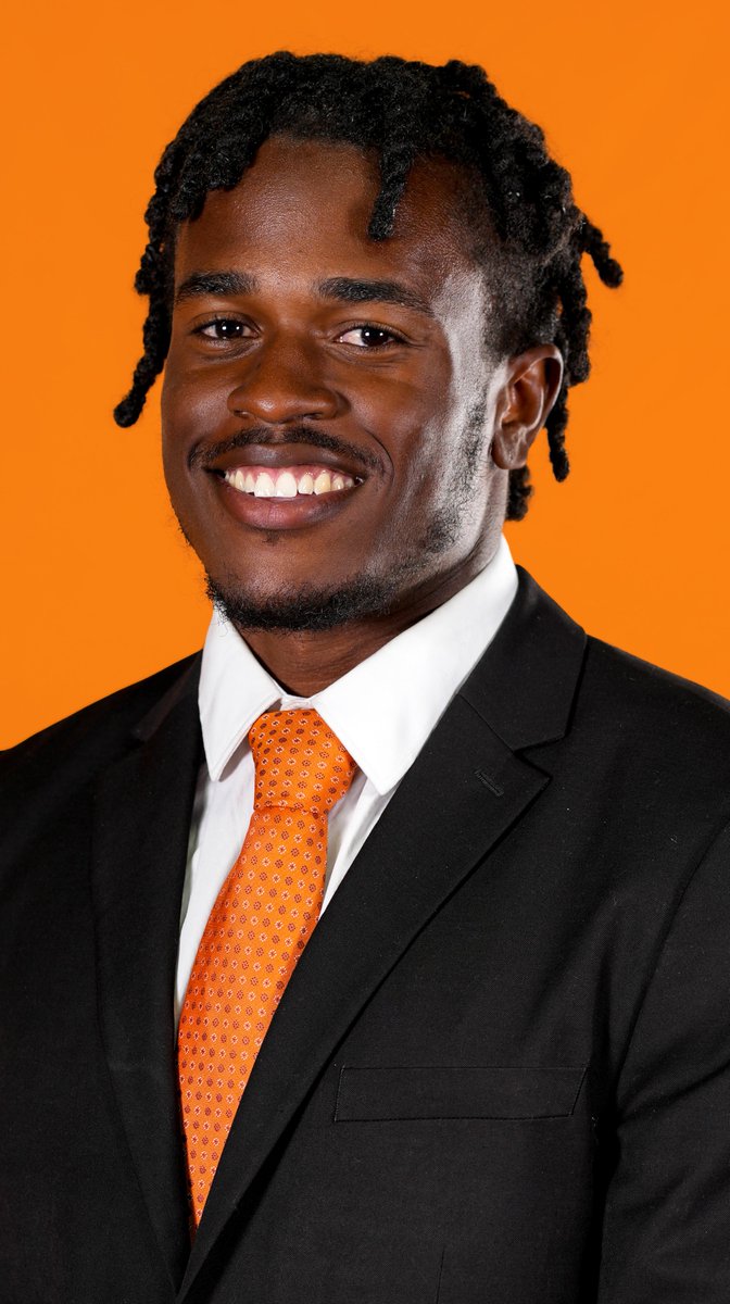 Idaho State Football (@bengalgridiron) on Twitter photo ๐๐ฟ๐ฒ๐๐ต and ๐๐น๐ฒ๐ฎ๐ป headed into tomorrow's first practice!
#RoarBengalsRoar ๐๐ฟ๐ฒ๐๐ต and ๐๐น๐ฒ๐ฎ๐ป headed into tomorrow's first practice!
#RoarBengalsRoar
