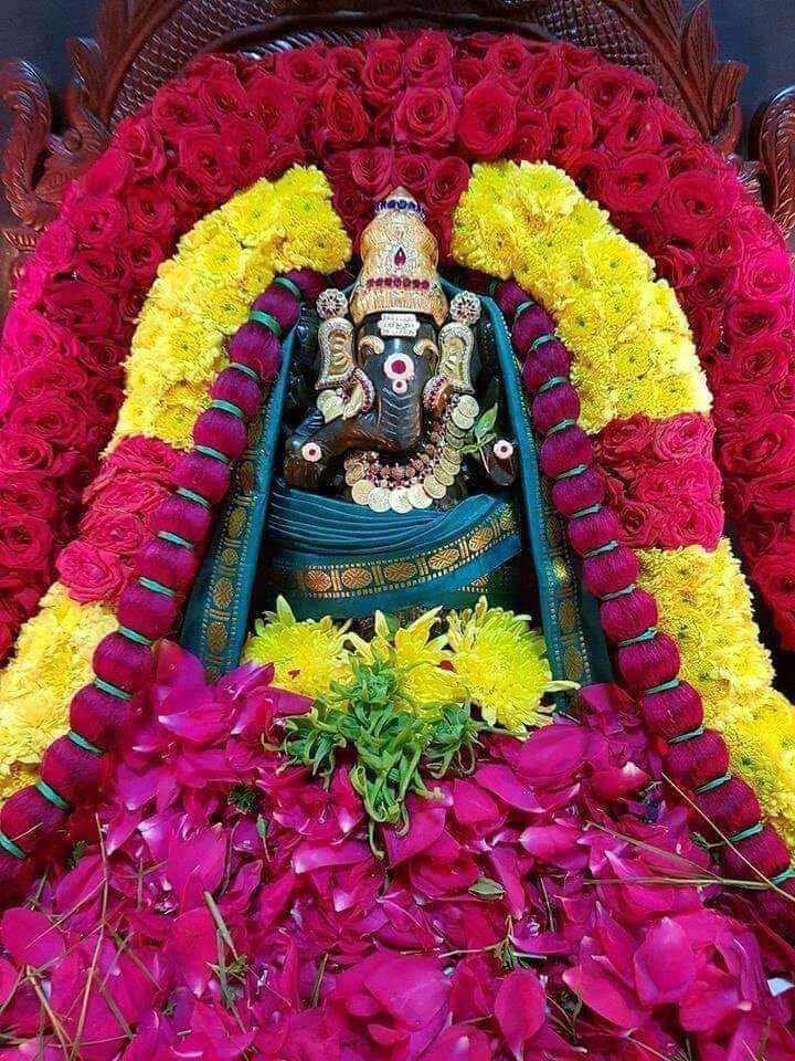 KishoreRedapaka's tweet photo. Jai Ganesha https://t.co/9kjeDR7eq1