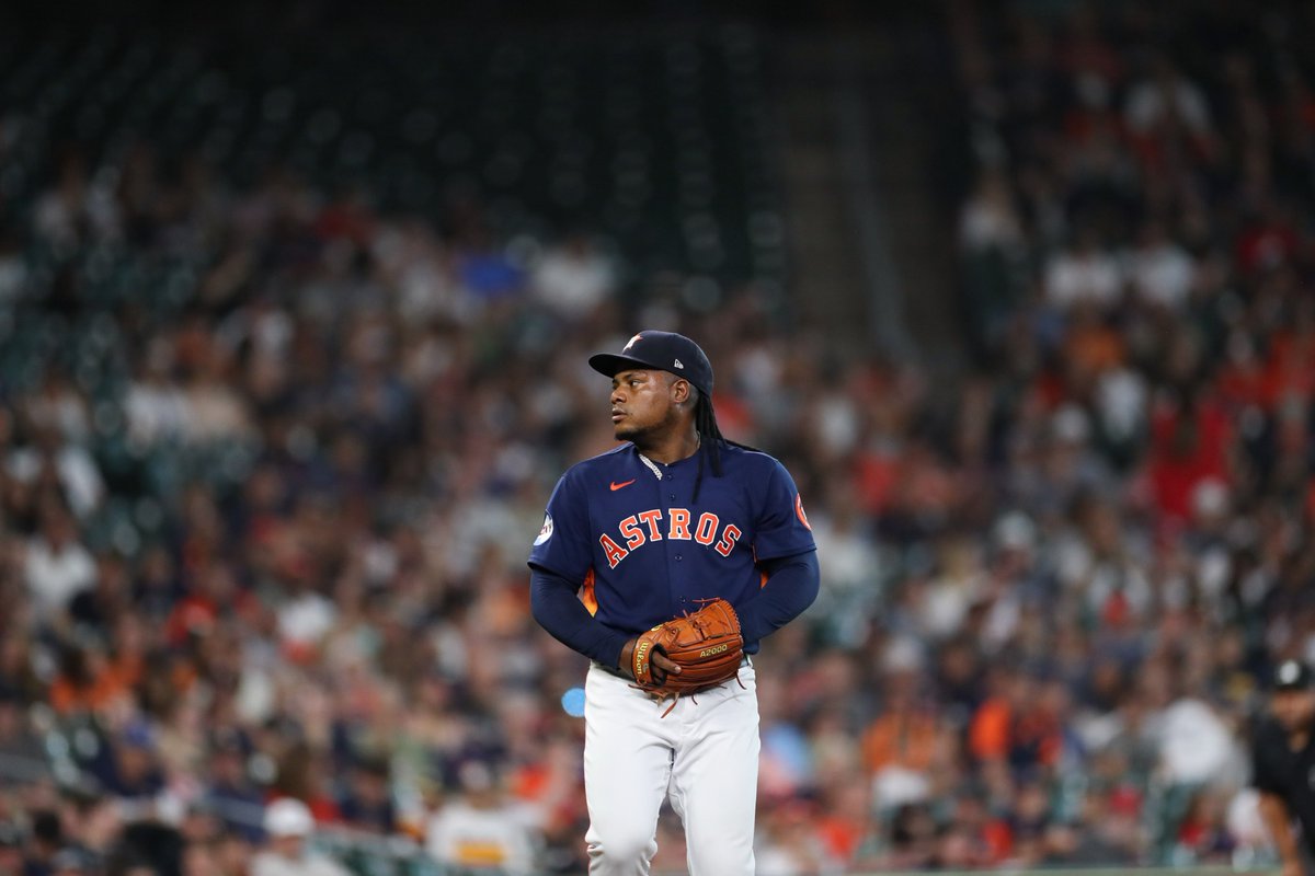 MLB's tweet image. Framber Valdez is 3 outs away from a no-hitter. 👀

Tune into @MLBNetwork to see if he pulls it off.