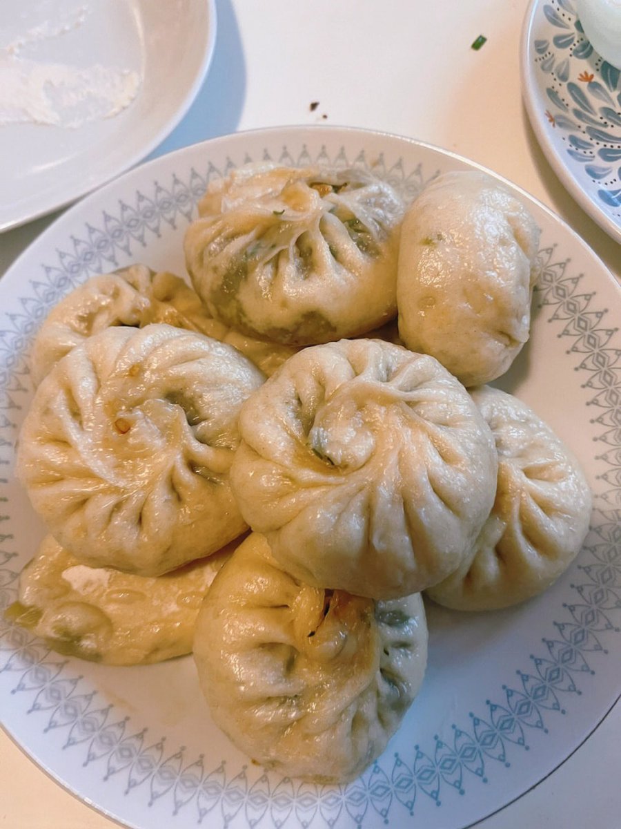 MadboohKaled's tweet photo. The meat buns made by mom are so delicious 🤩🤩🤩 https://t.co/LkZReSCg1f