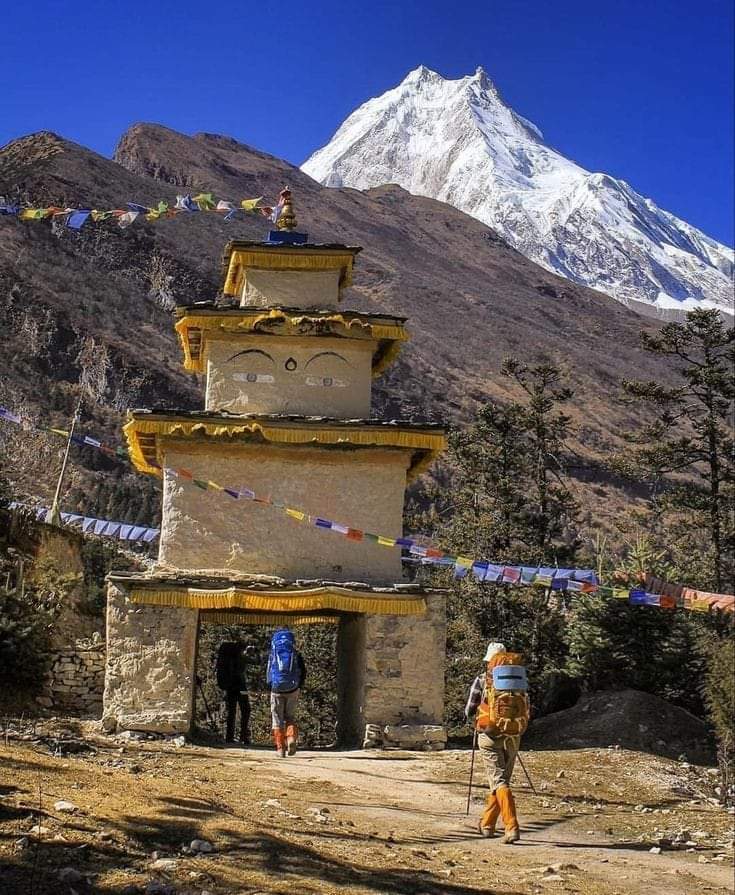 bklamsal's tweet photo. Good morning 🌄
From the #Himalayas!
#Nepal #Manasu #Trekking #transformation #Awareness https://t.co/yPHIlPXMbC