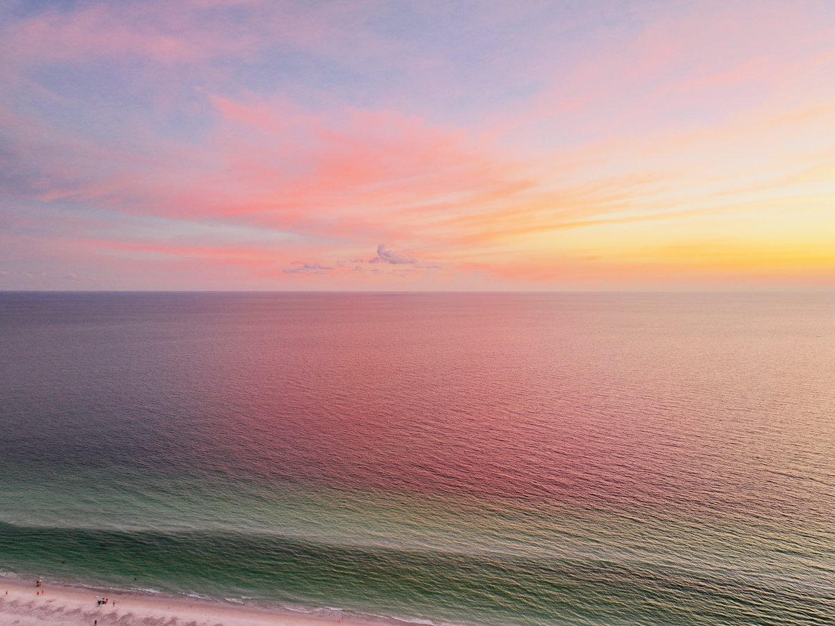 RickThress's tweet photo. DJI Mavic 3 pro first flight. The camera is amazing on this drone https://t.co/wAThT3xiKC
