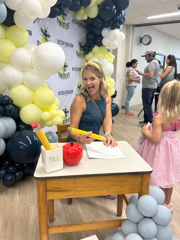 Mrs. Nelson (@_kristinelson) on Twitter photo Had a great time at the Pre-K orientation! I can't wait to teach Art to all of the creative fireflies!
<a href="/FE_Fireflies/">Alyssa Ferguson Elementary</a>
#artteacher
#FBISD Had a great time at the Pre-K orientation! I can't wait to teach Art to all of the creative fireflies!
<a href="/FE_Fireflies/">Alyssa Ferguson Elementary</a>
#artteacher
#FBISD