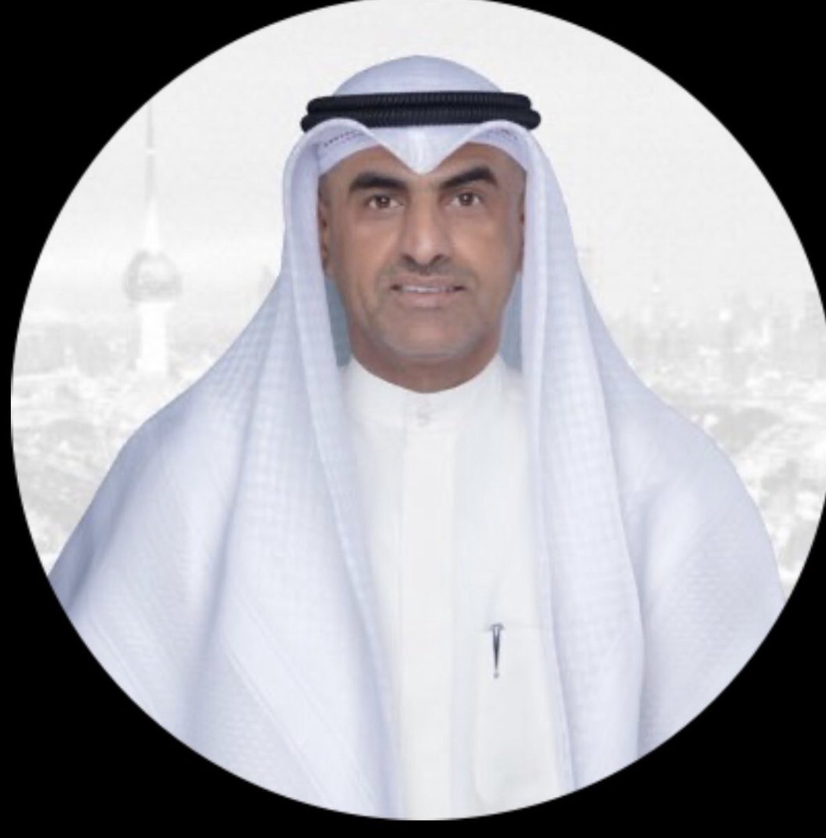 الأستاذ/ عجيل الرويحل الشمري""
 شعارة""
( أبشر ''' وتم''' وحاضر ''')
 يخدم الوطن والمواطن
 كفوا ينسباي (شمر العطاء)""
                💙🇰🇼💙