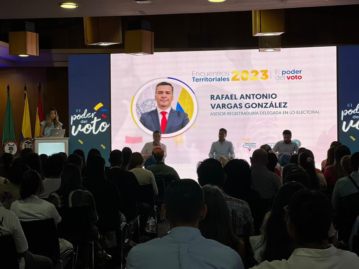 Registraduria's tweet image. Pereira📍cuenta con un censo electoral de aproximadamente 443 268 votantes que participarán en las #EleccionesTerritoriales2023. &apos;El Poder del Voto&apos; sigue recorriendo las regiones del país y llevando a miles de ciudadanos pedagogía electoral. 

#ElPoderDelVoto…