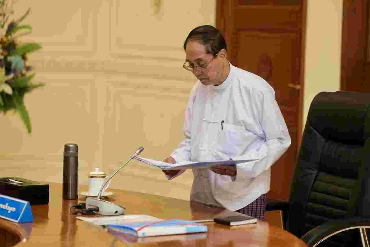 Khithitofficial's tweet photo. စစ်ကိုင်း၊ မကွေးတိုင်းမြောက်ခြမ်း၊ ကယား၊ ကရင်၊ ချင်းပြည်နယ်၊ တနင်္သာရီ နှင့် ပဲခူးတိုင်း အရှေ့ခြမ်းတို့ကို စစ်ကောင်စီက မထိန်းနိုင်တော့ကြောင်း မြင့်ဆွေနှင့် မင်းအောင်လှိုင်တို့ ဝန်ခံရ
Read more->https://t.co/coCzTvO5uM https://t.co/pcX1F0XWqO