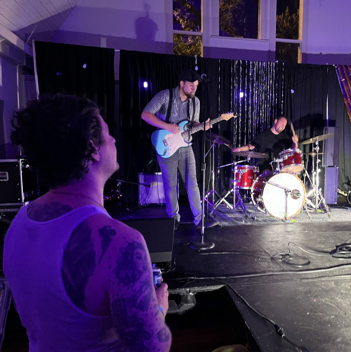 Drink1Maybe2's tweet photo. #punkrockprom #thesanctuary #montgomery #punk #punkrock #poppunk #alternative #alternativerock #localmusic https://t.co/tdghwNIOsP