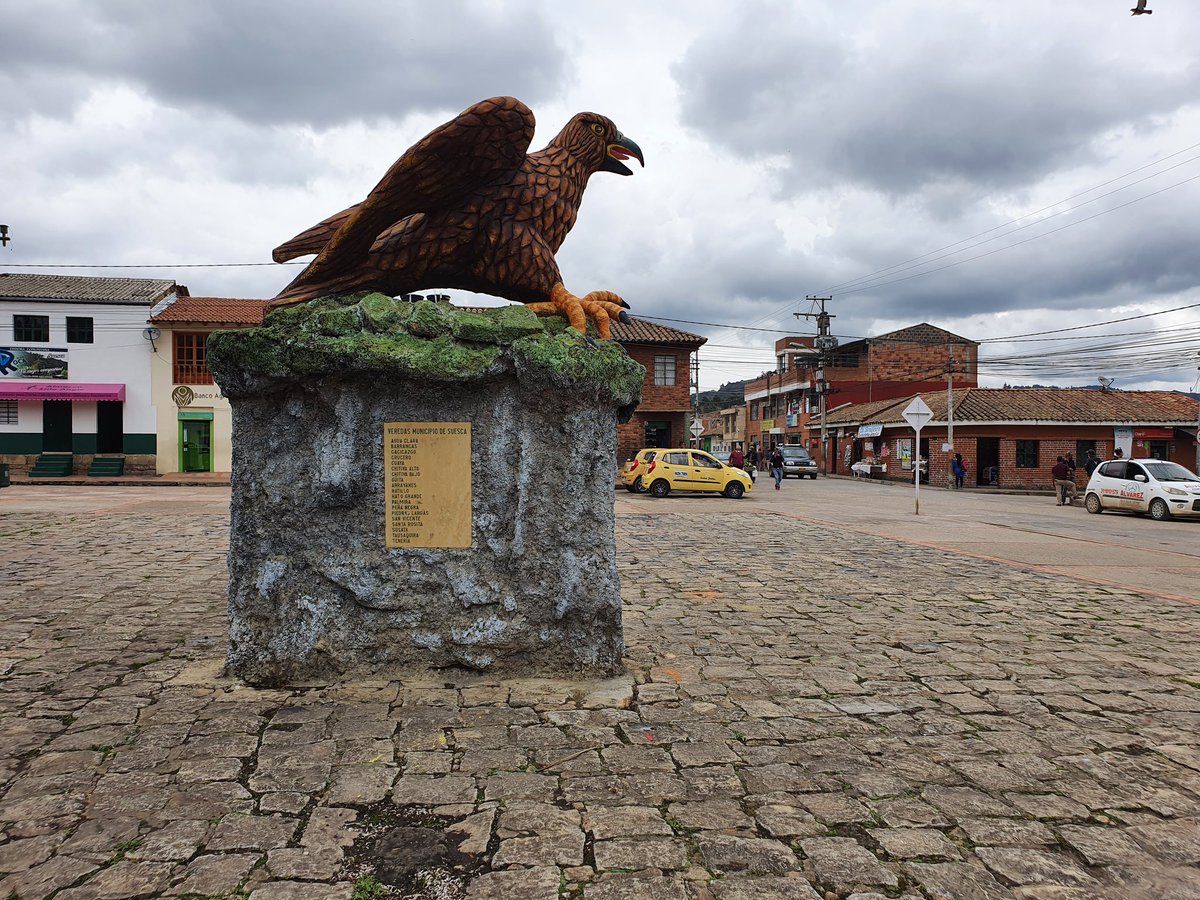 Suesca, in ancient Chibcha language means the 'rock of the birds'. Hence the eagle over the rocks, is a symbol of the town. Founded on 14th March 1537, Suesca is about an hour from Bogotá. It is a part of Almeidas province of Cundinamarca dept.

@SUESCACUND

#ProjectCundinamarca