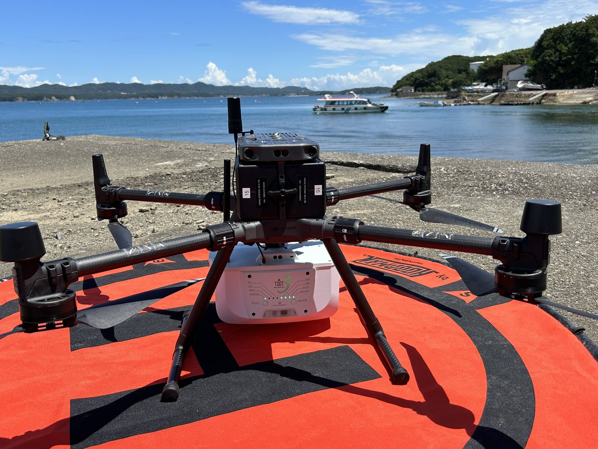 visual_st's tweet photo. 炎天下のグリーンin志摩。

#M300rtk #UAVグリーンレーザ
#海岸測量 https://t.co/Mf2Il6xXs2