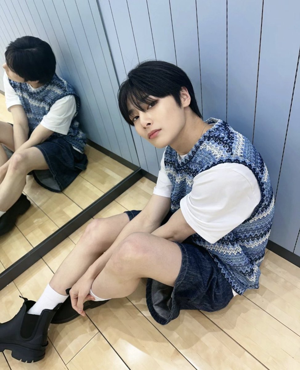 dailyinnieluv's tweet photo. instagram update https://t.co/nV2OjvkuDA