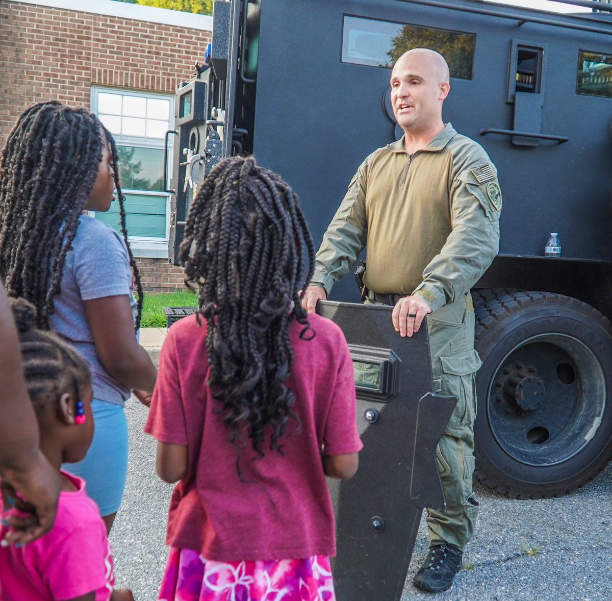 NCCPD_DE's tweet photo. This evening the New Castle County Division of Police Community Services Unit hosted National Night Out 2023. Thank you to everyone who came out, it was a huge success!

Stay informed on all upcoming events by following our Facebook, Instagram and Twitter! https://t.co/ok4vlbzjU0