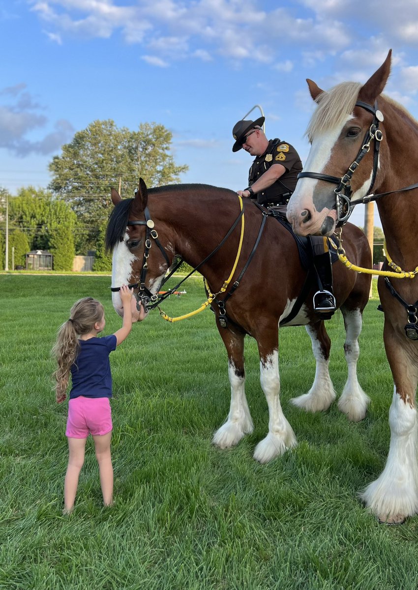 NCCPD_DE's tweet photo. This evening the New Castle County Division of Police Community Services Unit hosted National Night Out 2023. Thank you to everyone who came out, it was a huge success!

Stay informed on all upcoming events by following our Facebook, Instagram and Twitter! https://t.co/ok4vlbzjU0