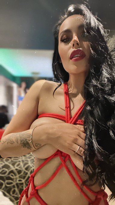 Hice un set SHIBARI para mi onlyfans, &iquest;lo vas a querer? 😏 https://t.co/9MXhbmoNOA https://t.co/6NiGl<a href="/tag/globelifeoftheparty"class="tags"><span>#globelifeoftheparty</span></a>