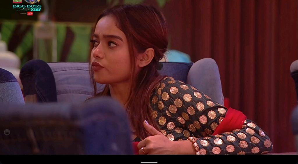 shivani5614's tweet photo. @drbhalu55 Ye sab doglaa pan baap #ManishaRani ko fuhad bol kar jata h
#StopDefamingManisha https://t.co/1o4cISFjXL
