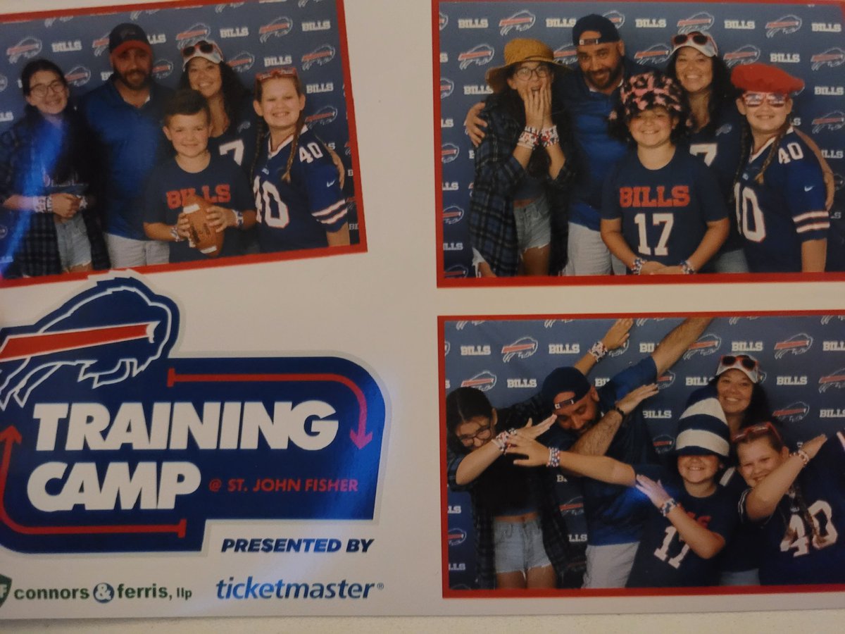 A few pics from camp today❤️💙🏈 #BillsCamp #GoBills