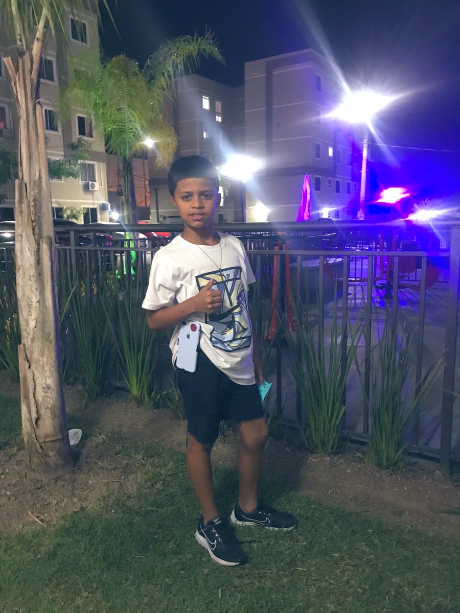 Filho você é um presente de Deus para minha vidaaa, que o meu Deus te abençoe, te aguarde, te livra de todo mal. Enquanto eu estiver o fôlego de vida, farei tudo de melhor para ti. Te amo meu príncipe 👑💙❤️ Brayan faz 11 🎉🎉
