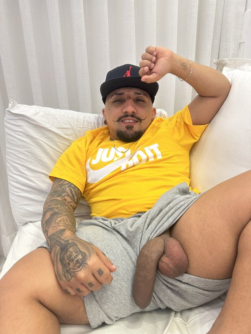 - oiiii To amando voc&ecirc;s assinando meu Privacy 😈 https://t.co/O9mKYsNIzC