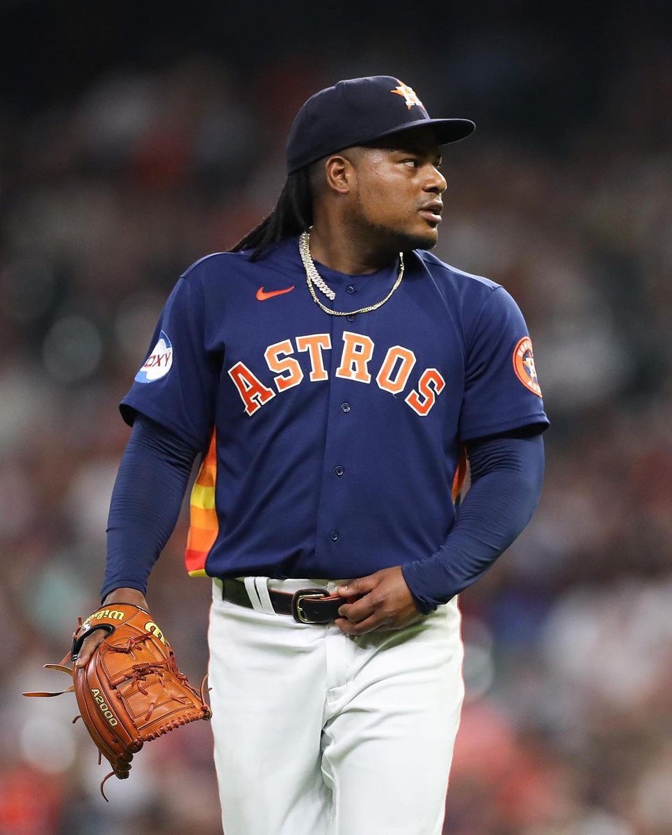 Framber Valdez habría cruzado intencionalmente a su receptor César Salazar en el Astros vs. Yankees