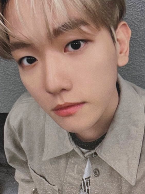Baekhyun_luv_'s tweet photo. 백현시 https://t.co/cRhO01ObPX