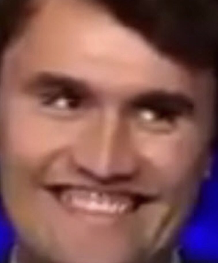 srjep's tweet photo. @Logically_JC Fangs out. I mean gums out https://t.co/iby8ReRjeB