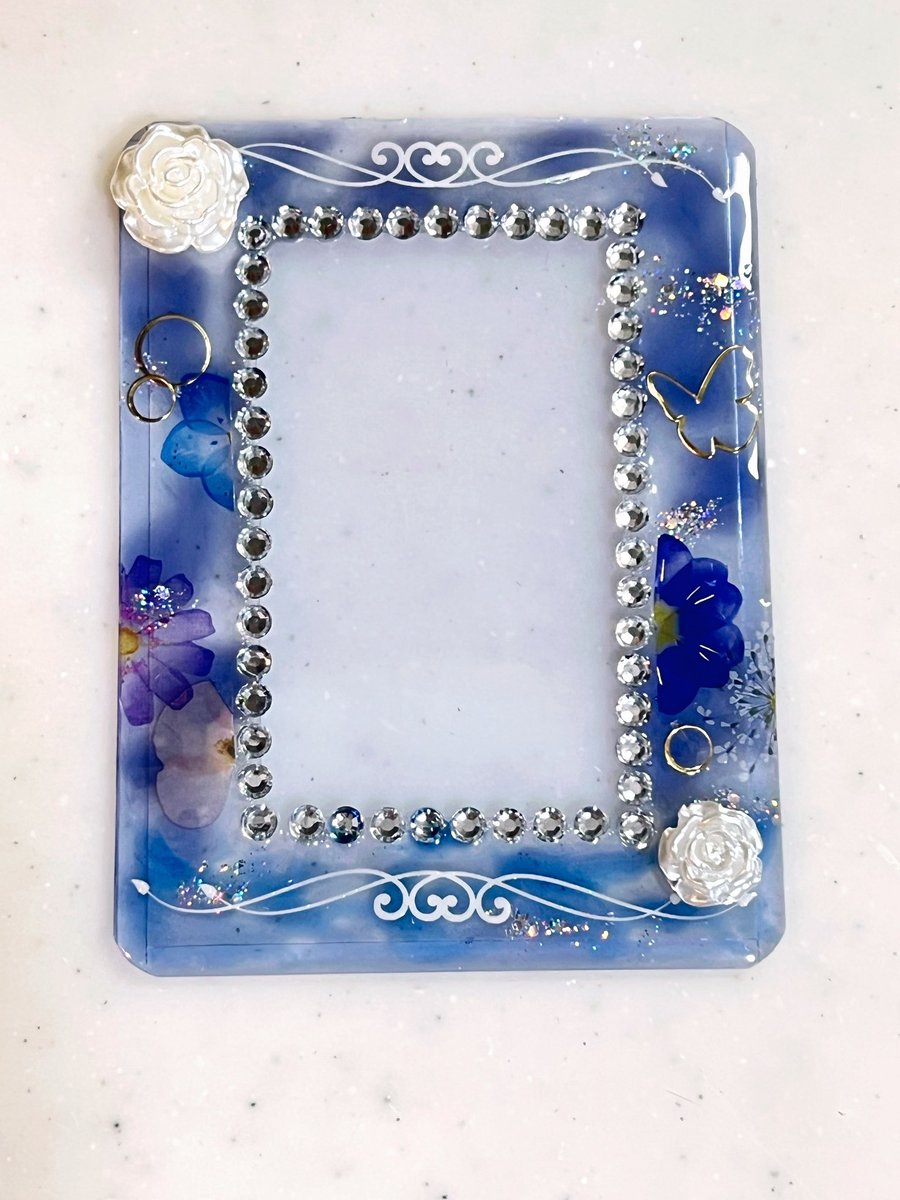 つきの 츠키️ tweet media