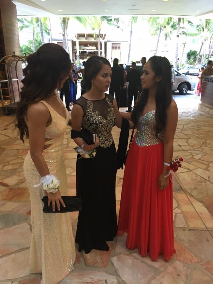 qaycence's tweet photo. happy national girlfriends day to my behbeh girls 😮‍💨 i miss them so fucking much, i hope i see them before the year ends bc its been too long @alyssamaae_ @sjaane_ https://t.co/LiRS13sPah