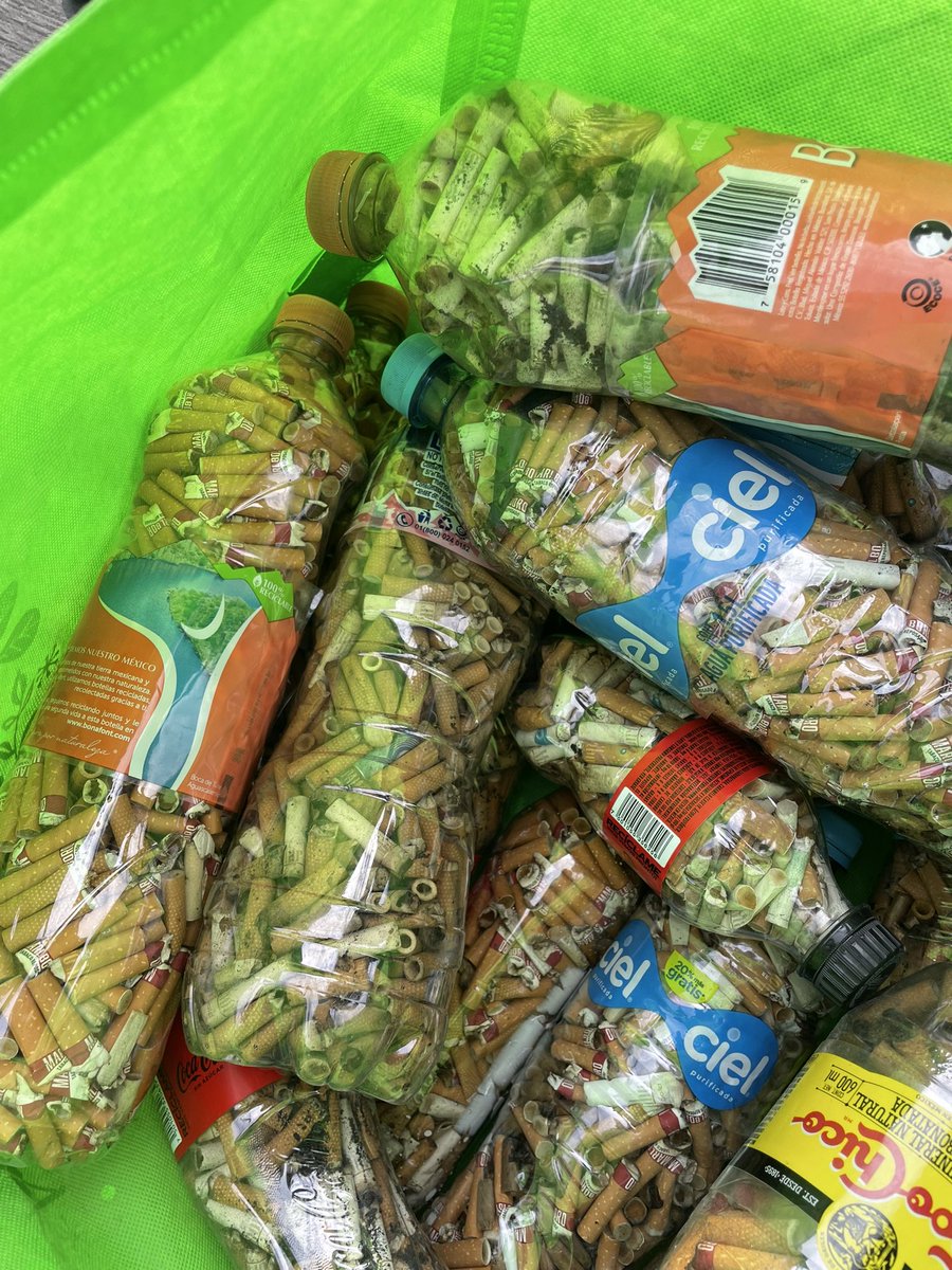ColillasITAM's tweet photo. Hoy entregamos a @ecofilterMexico 7.8 kg de colillas!!! Aproximadamente 19,500 colillas que equivalen a 1,228,500 litros de agua!!! 🤯
Este semestre que está por empezar seamos más conscientes y recolectemos nuestras colillas https://t.co/MpYOD2Gr8s