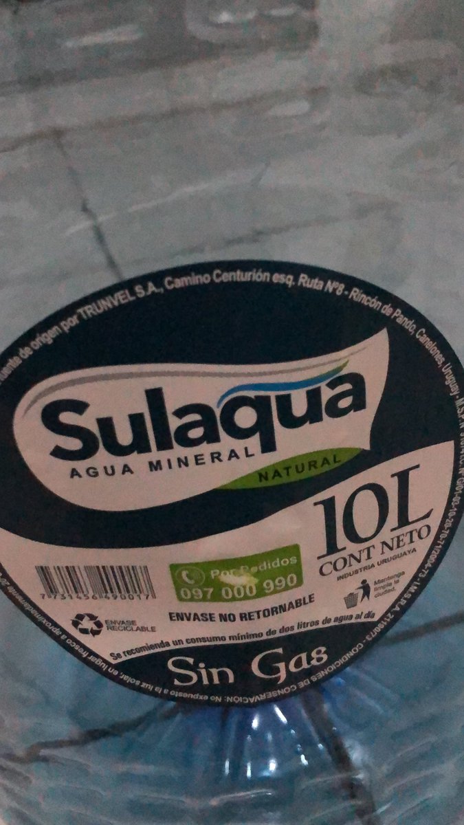 YamiCastroP's tweet photo. Quieren pagar y tomar agua sucia? Acá está la solución  :) ! “Sulaqua”.
TIERRA tenía en la parte inferior. No tienen vergüenza. https://t.co/3UmL3YonY5