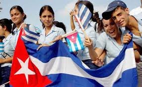 ujcssp's tweet photo. Somos una organización que grita futuro. Nosotros atesoramos a lo mejor de los pinos nuevos cubanos y les alumbramos el camino de la justicia. En ellos va toda nuestra esperanza.
#UnaMejorJuventud https://t.co/9Li8EoIL2n