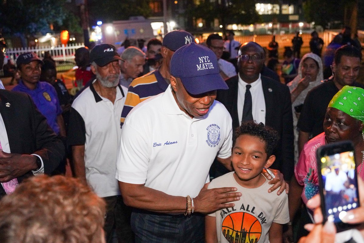 NYCMayorsOffice's tweet photo. ...and out #inQueens!
#NNO2023 https://t.co/zkqAgjLj9p